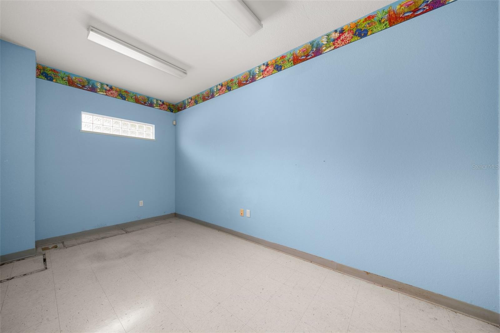 401 W Interlake Blvd Property Photo 57