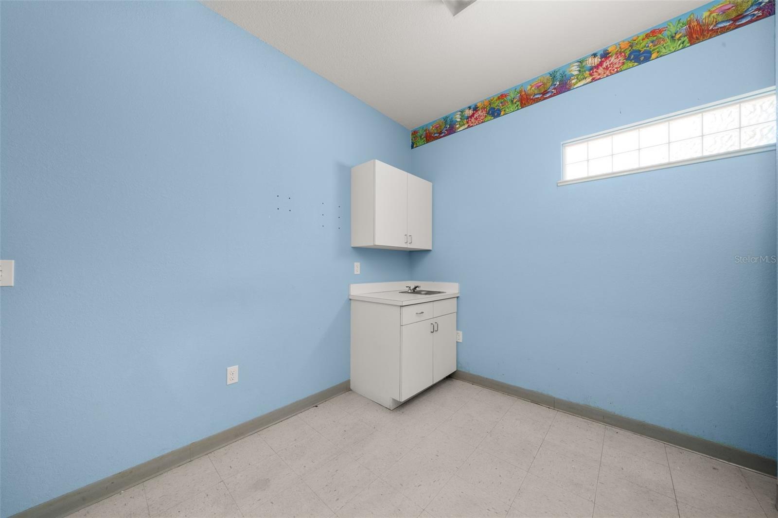 401 W Interlake Blvd Property Photo 61