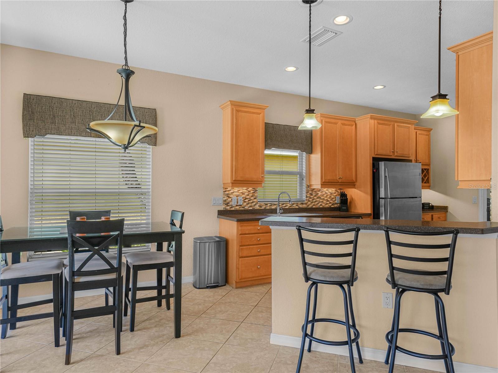 5337 Hogan Ln Property Photo 12