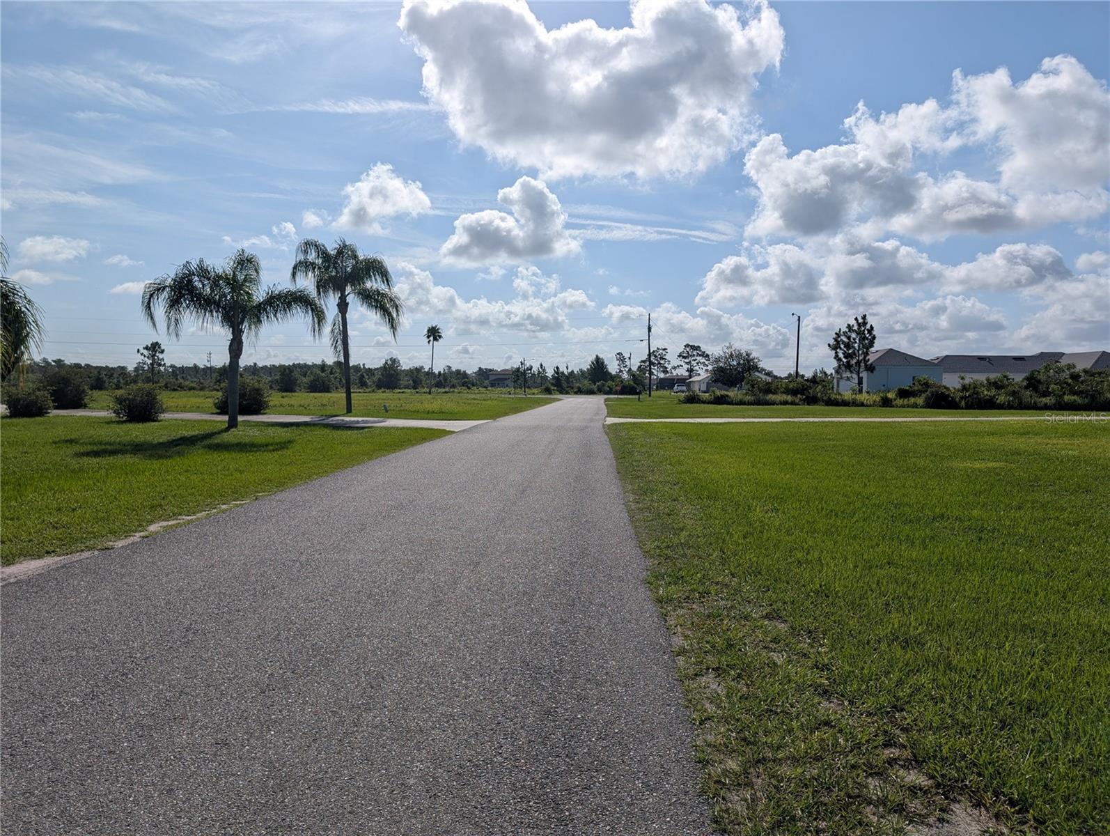 7 Poinciana Dr Property Photo 2