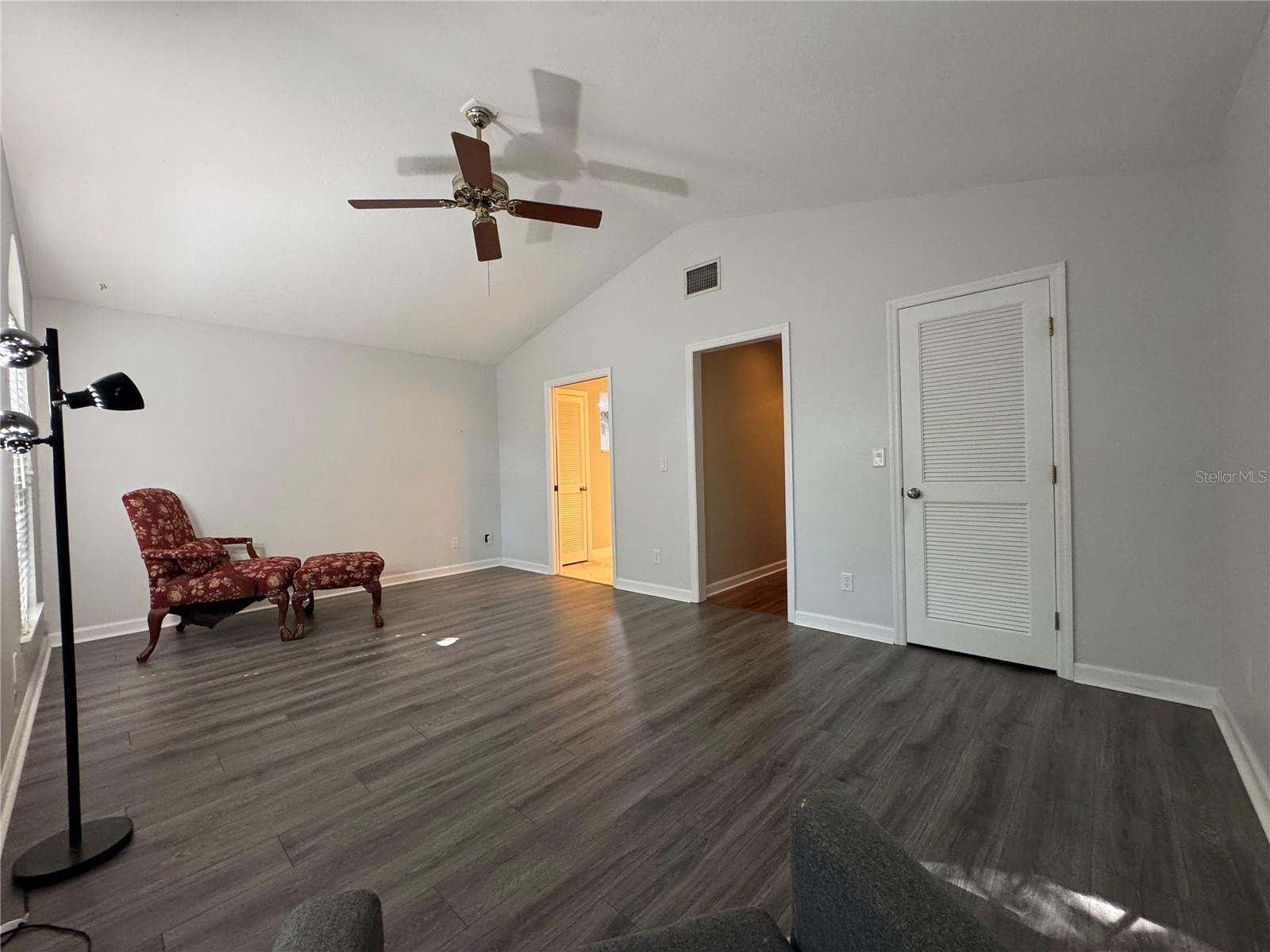 915 Heatherbrook Dr Property Photo 33