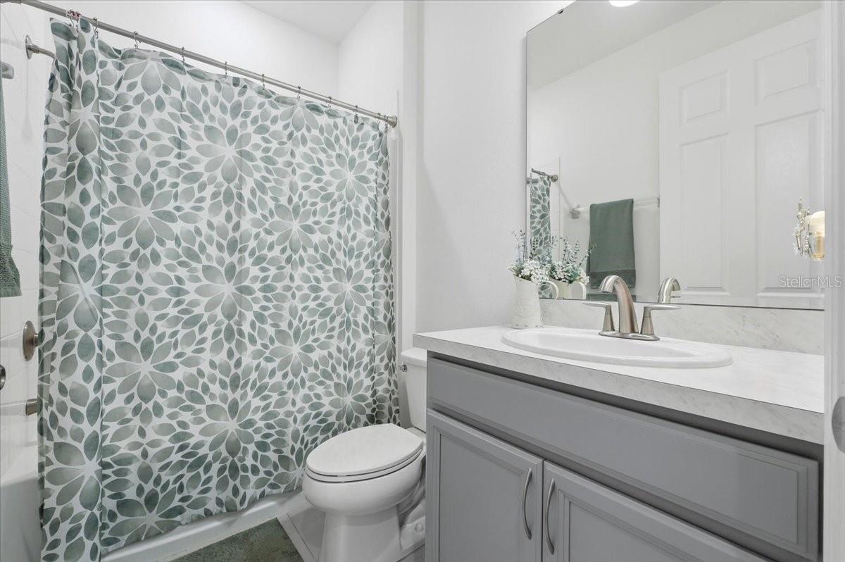 5026 Down Ct Property Photo 36