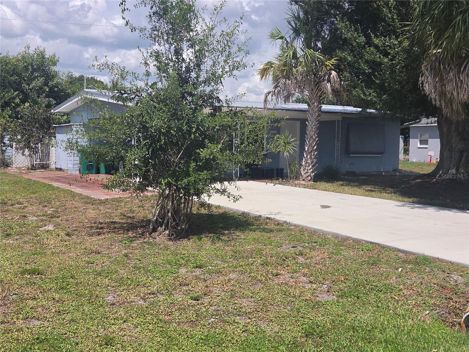 11192 3rd Ave Property Photo 5