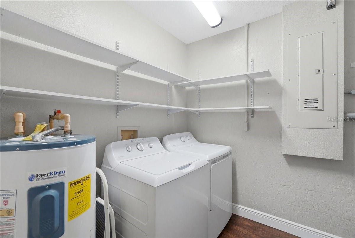 115 Seminole Rd Property Photo 31