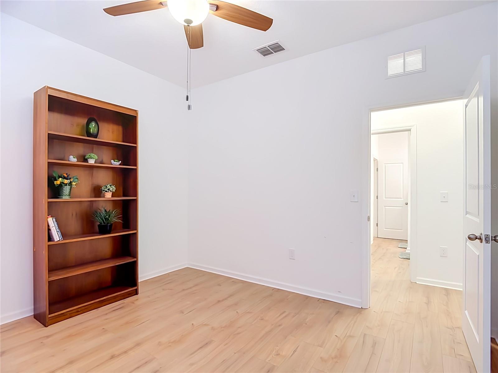 1120 Tobie St Property Photo 28