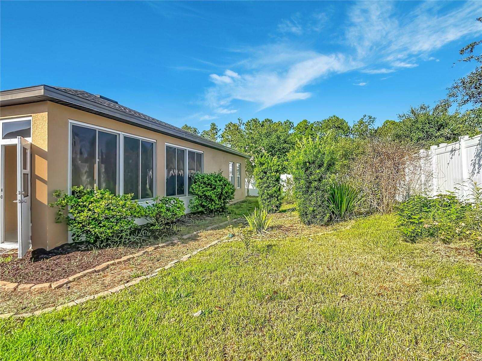 1120 Tobie St Property Photo 33