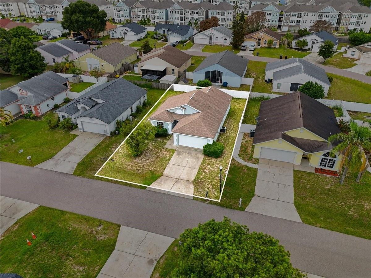406 Saint Anns Dr Property Photo 35