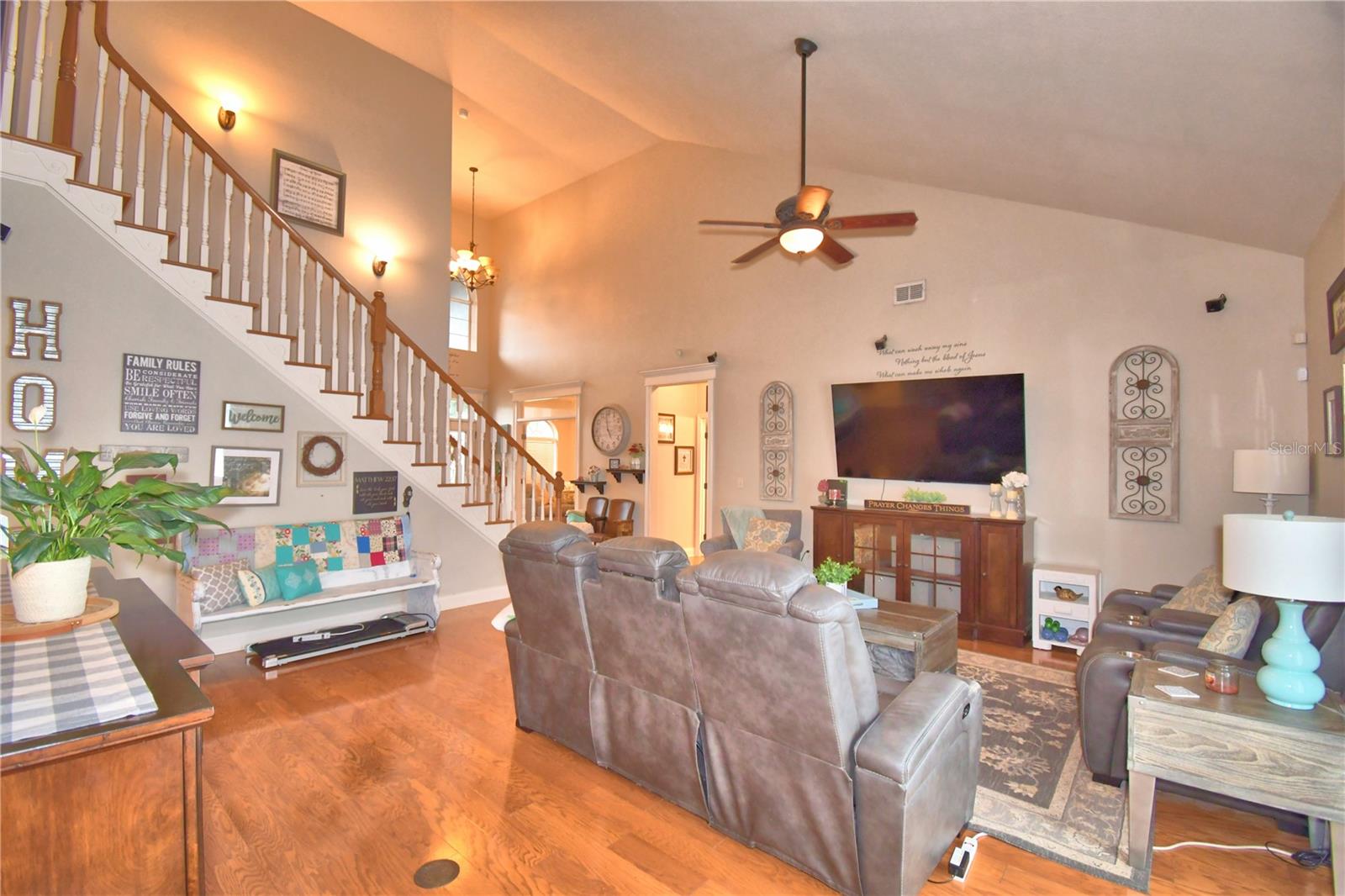 5516 Black Hawk Ln Property Photo 21