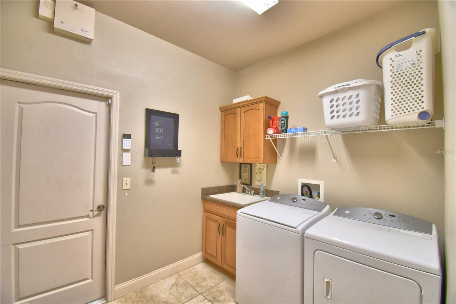 5516 Black Hawk Ln Property Photo 33