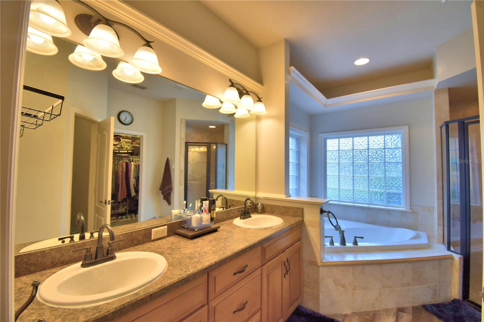 5516 Black Hawk Ln Property Photo 40