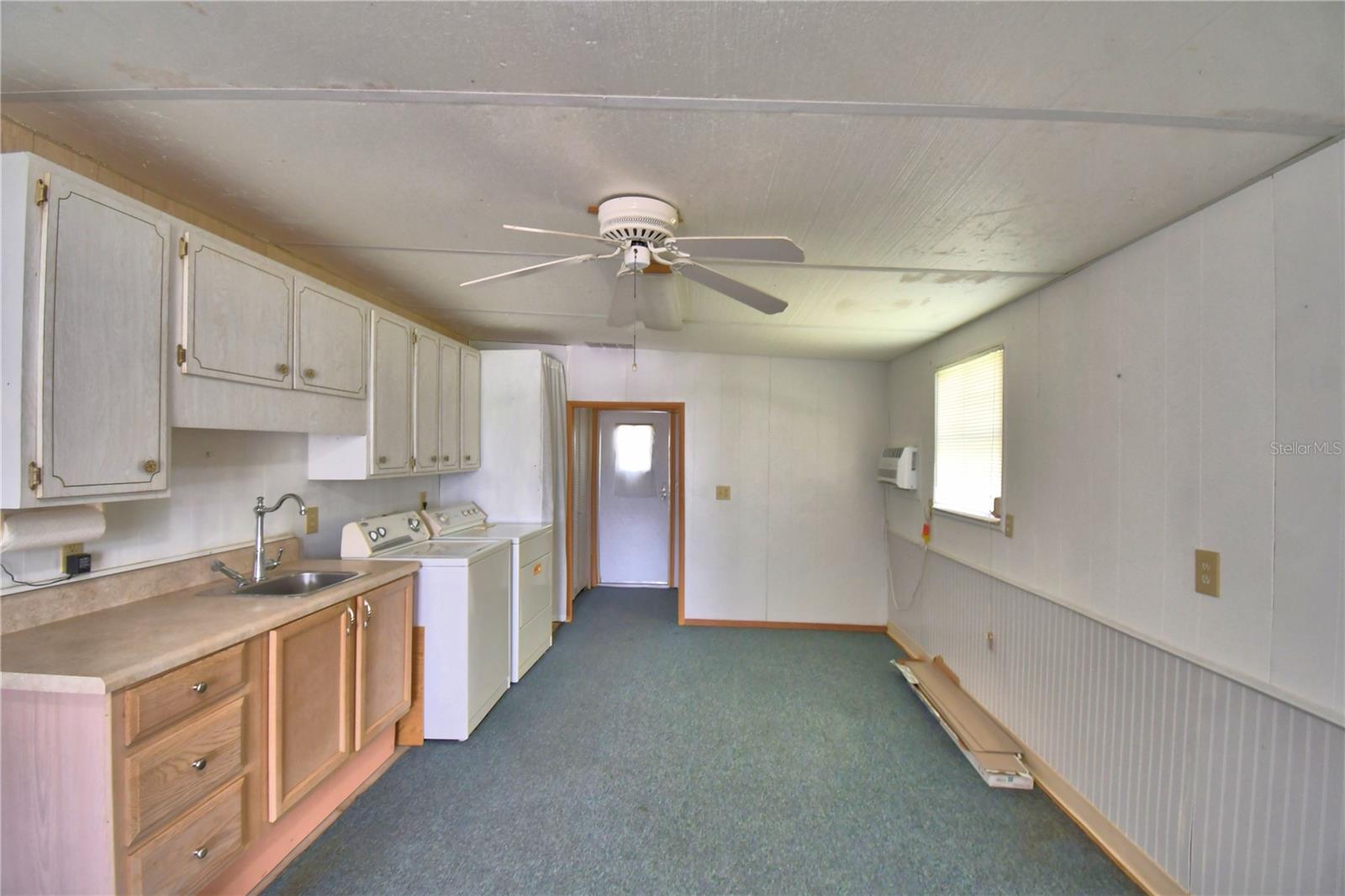 111 Paradise Ln Property Photo 33