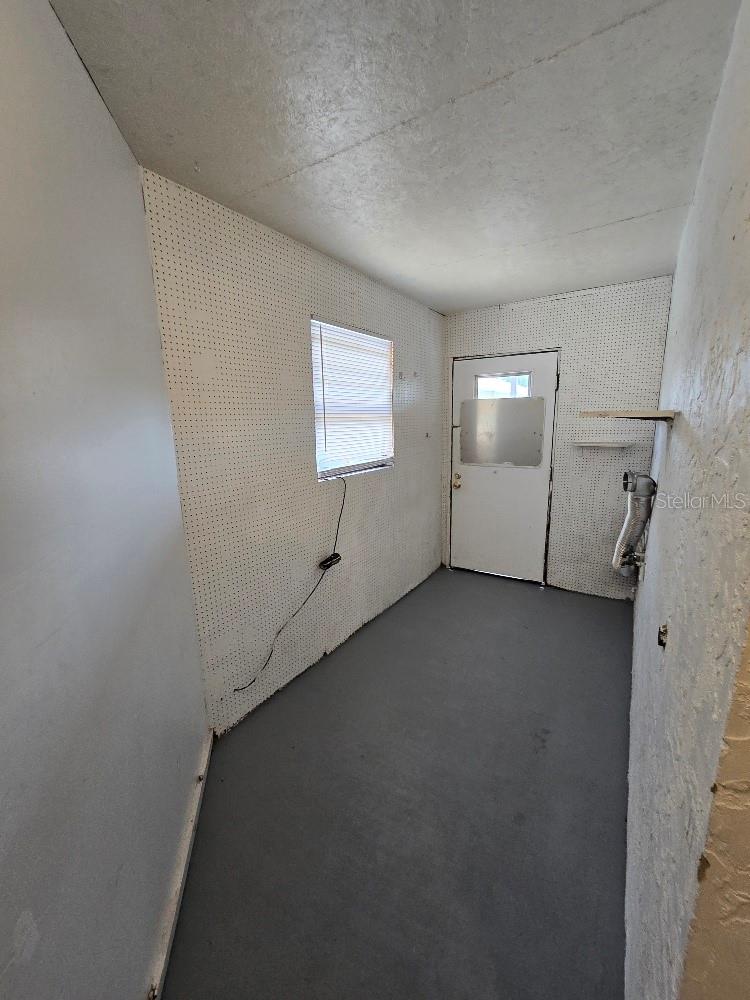 780 E North St Property Photo 13