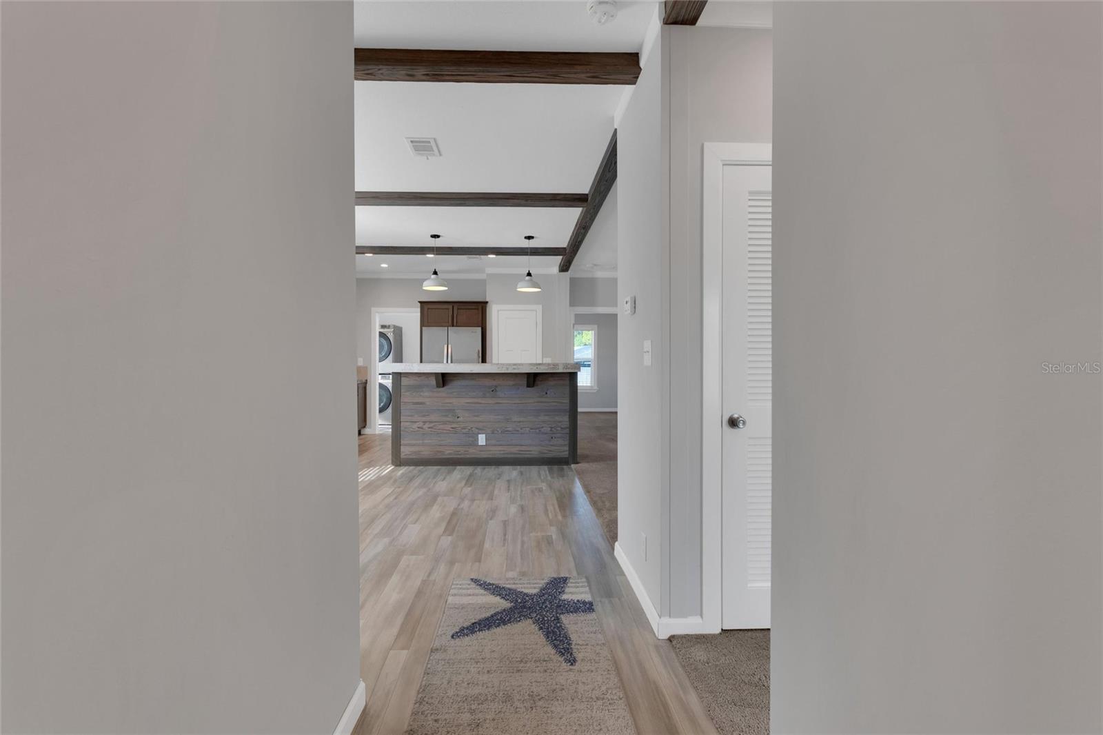 25294 Canterbury Dr Property Photo 12