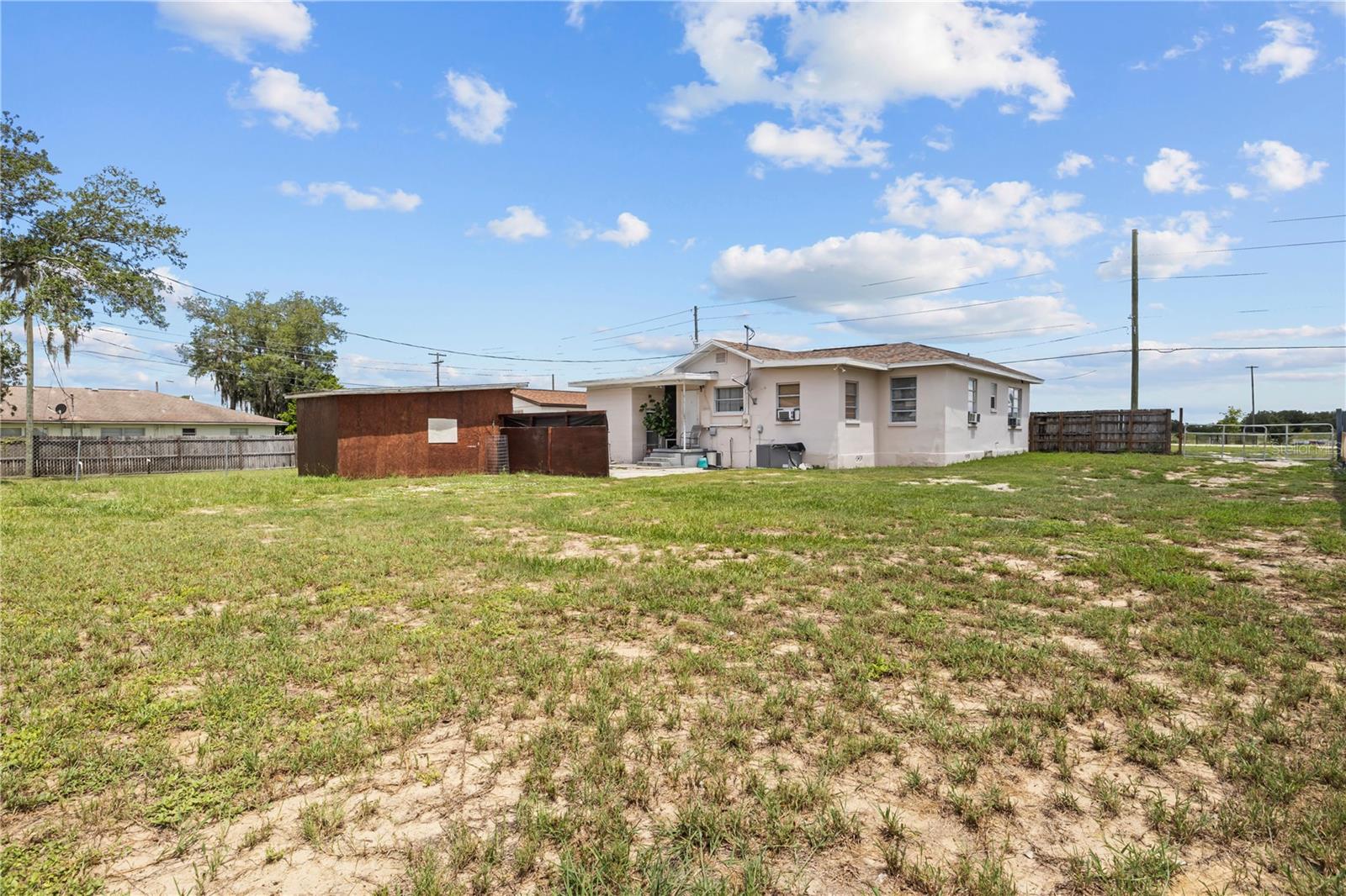 4517 Kenilworth Blvd Property Photo 6