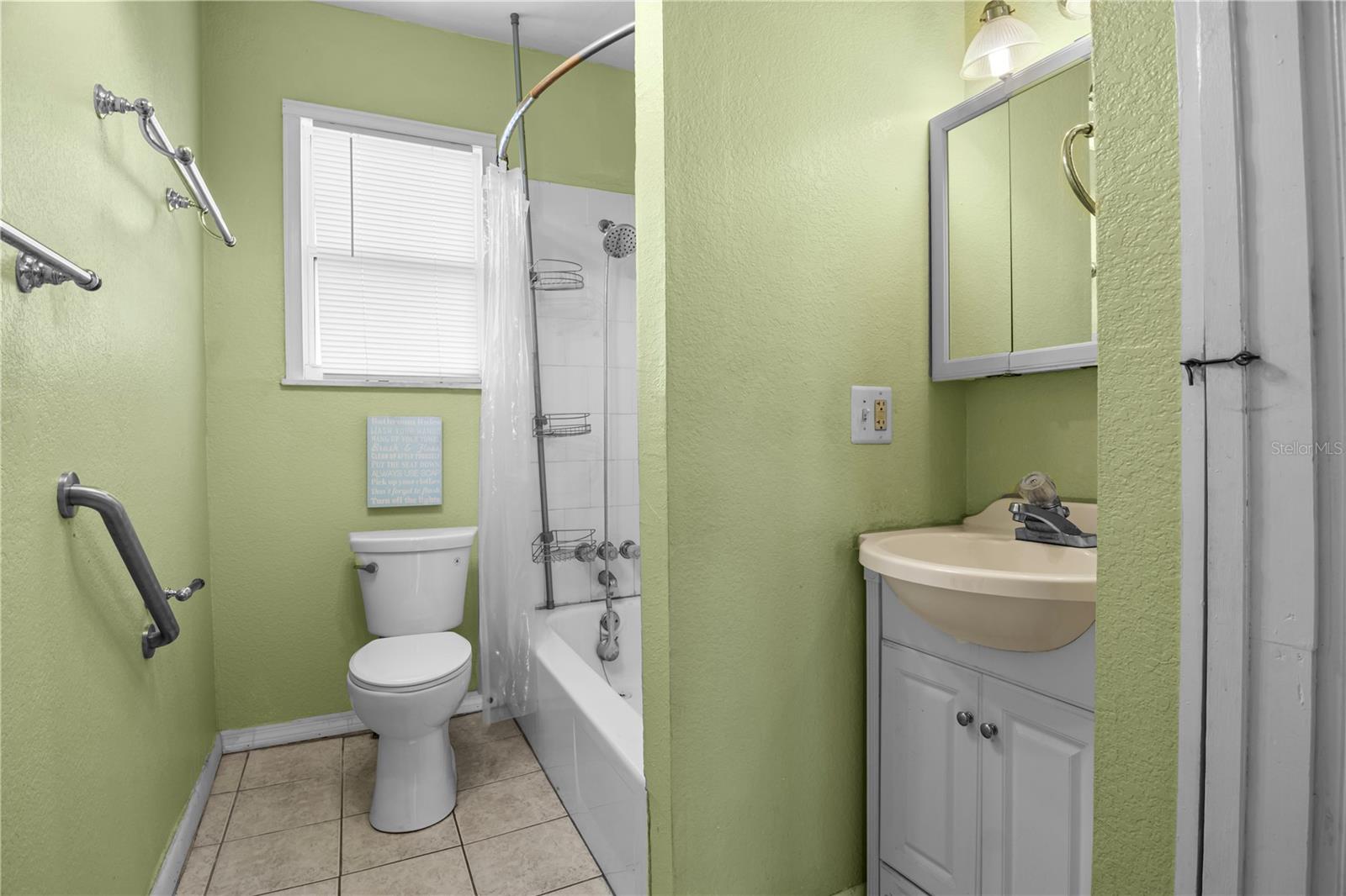 4517 Kenilworth Blvd Property Photo 11