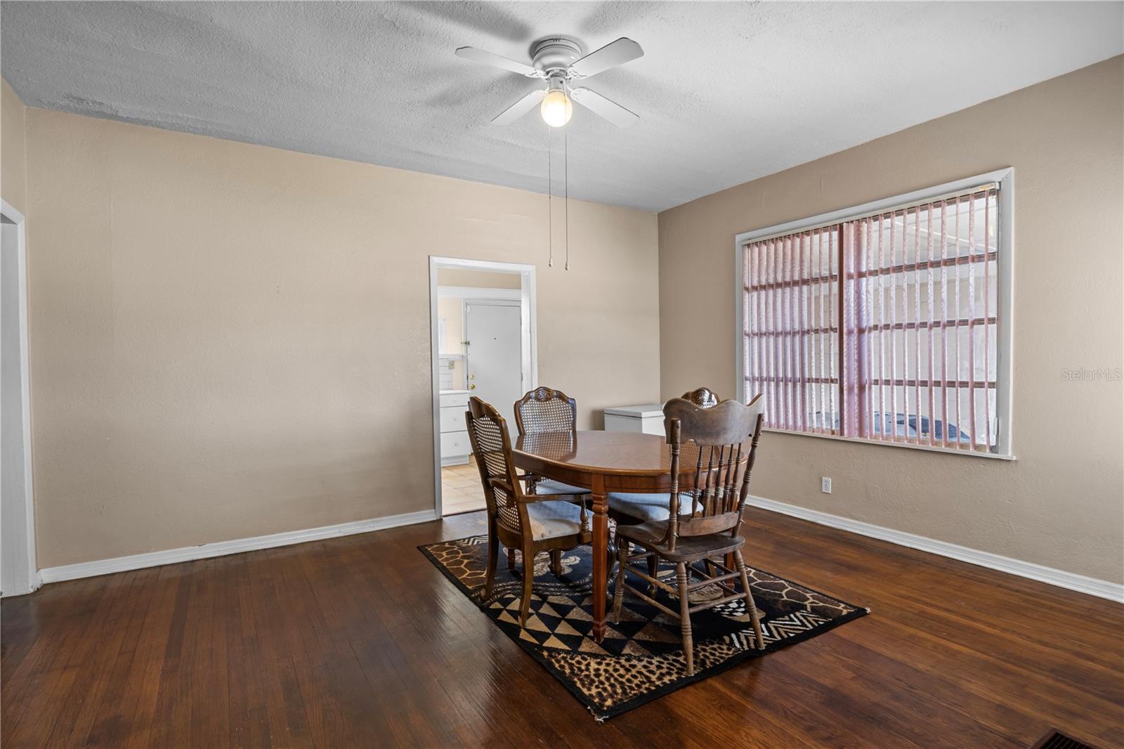 4517 Kenilworth Blvd Property Photo 15