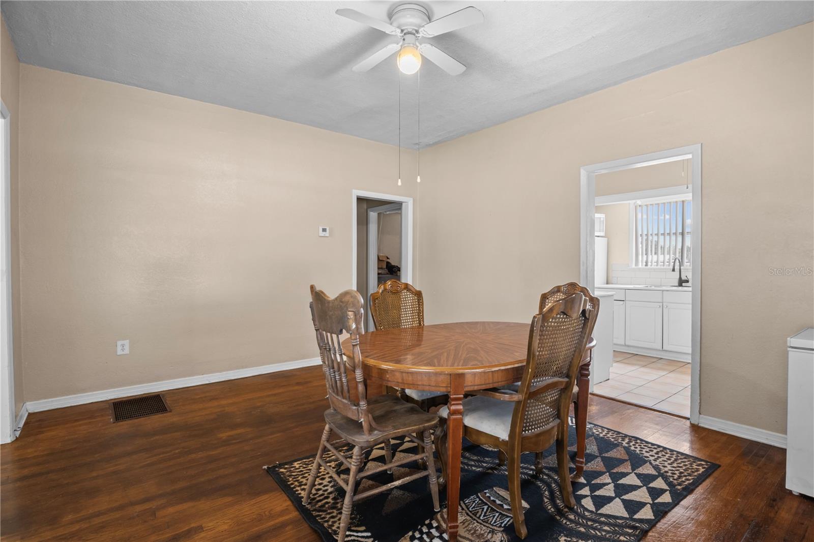 4517 Kenilworth Blvd Property Photo 17