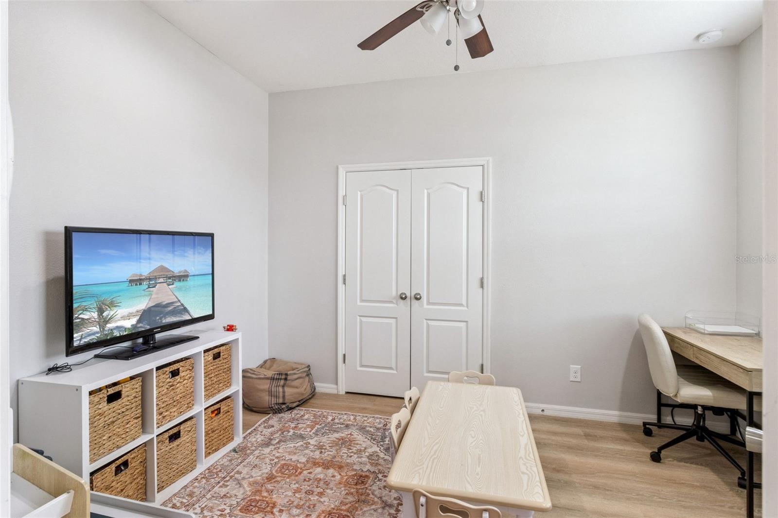 647 Chicago Way Property Photo 20