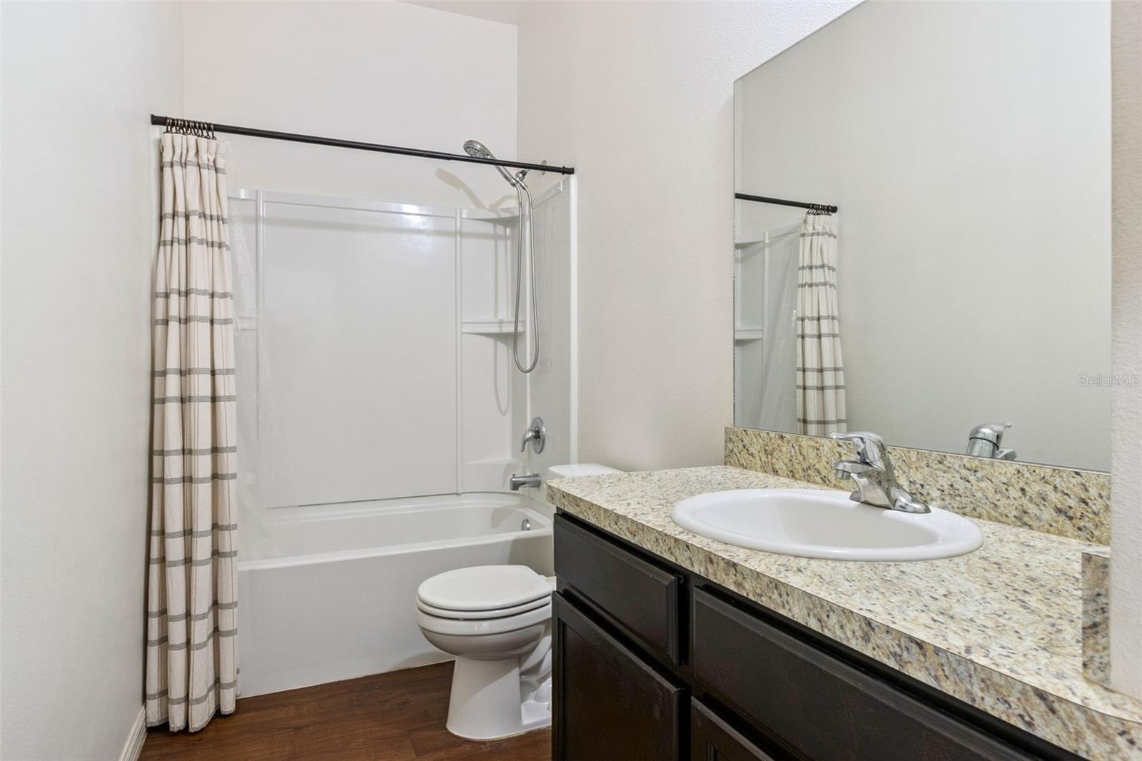 647 Chicago Way Property Photo 23