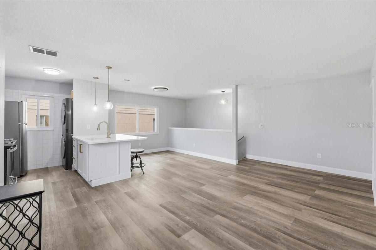 626 Pavare Ct Property Photo 14