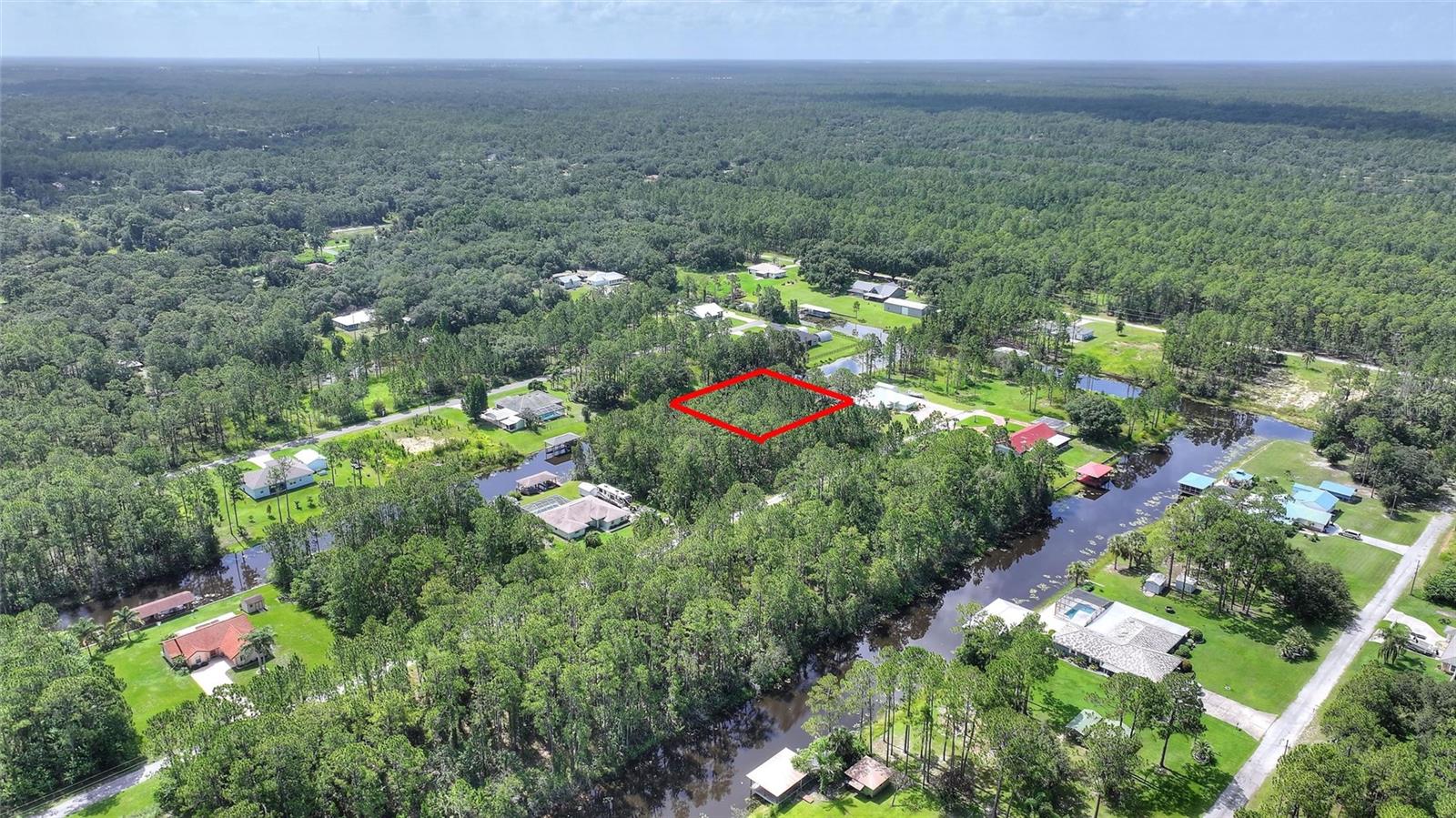 30 Amaryllis Dr Property Photo 18