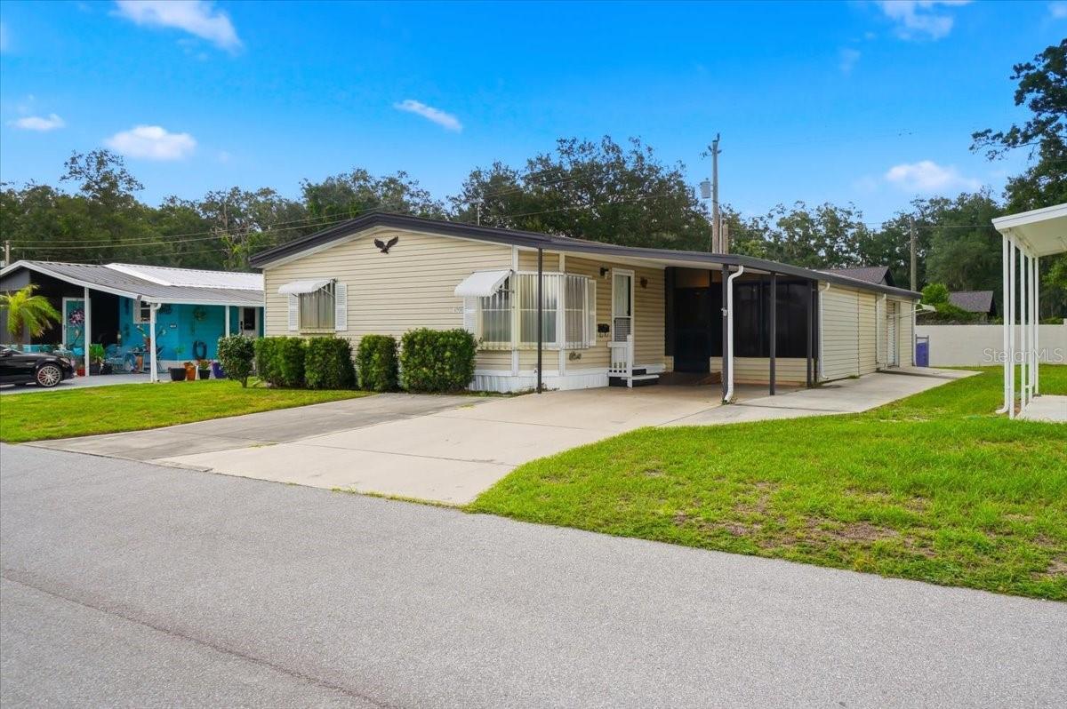1794 Fox Hill Dr Property Photo 4
