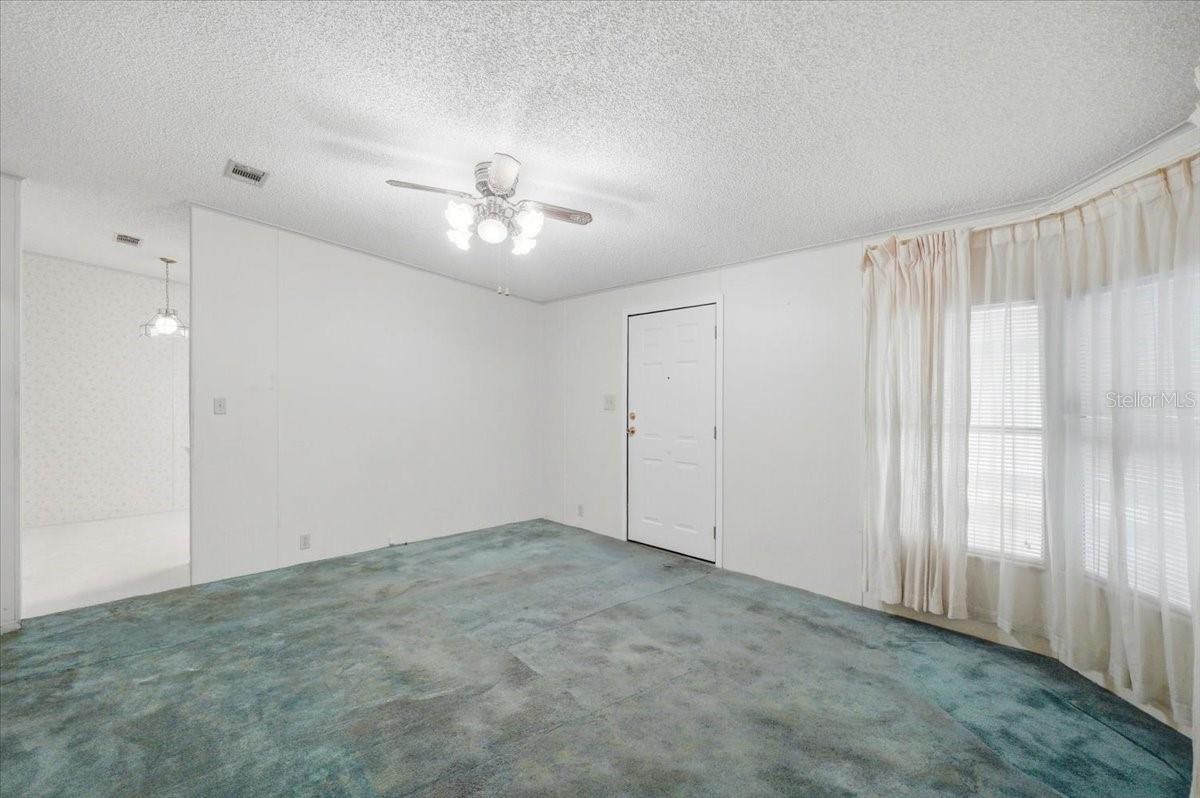 1794 Fox Hill Dr Property Photo 12