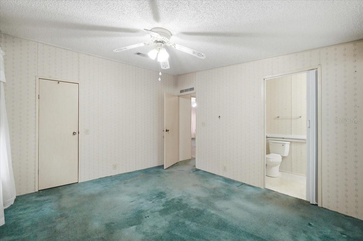 1794 Fox Hill Dr Property Photo 21