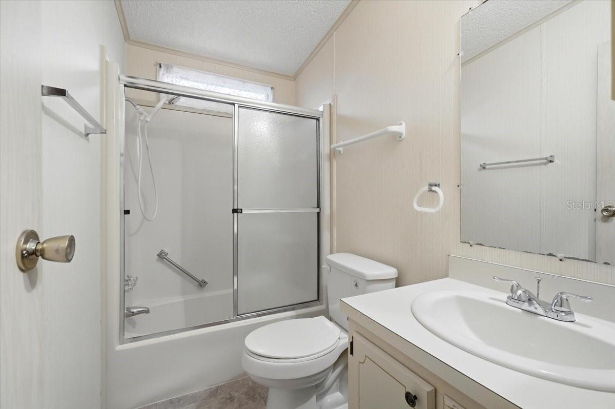 1794 Fox Hill Dr Property Photo 28