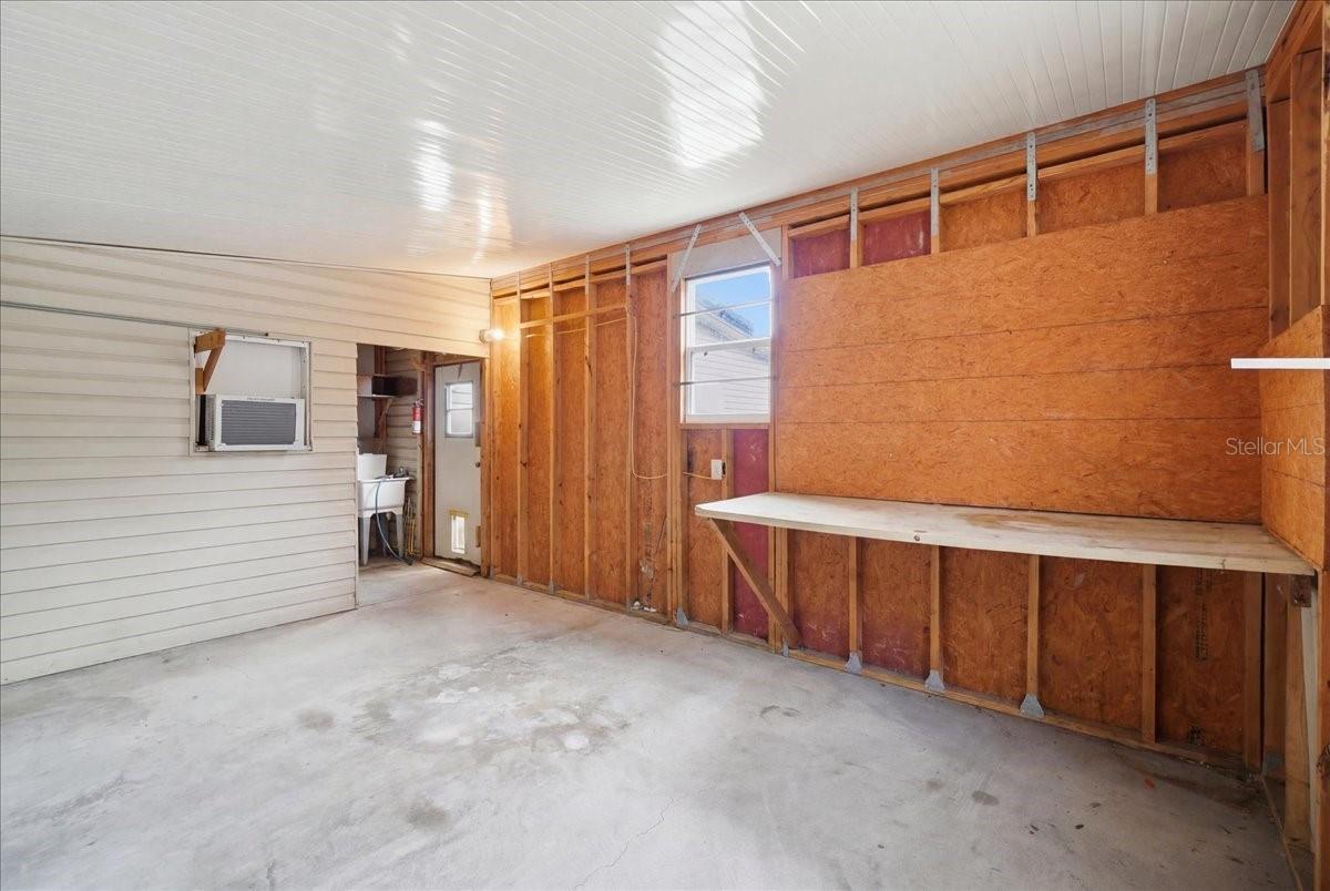 1794 Fox Hill Dr Property Photo 36