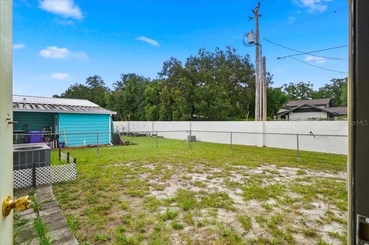 1794 Fox Hill Dr Property Photo 38