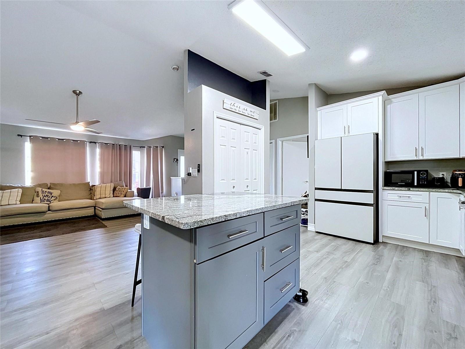 8017 Glenridge Ln Property Photo 15