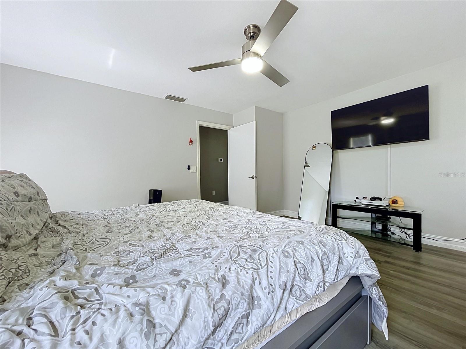8017 Glenridge Ln Property Photo 25