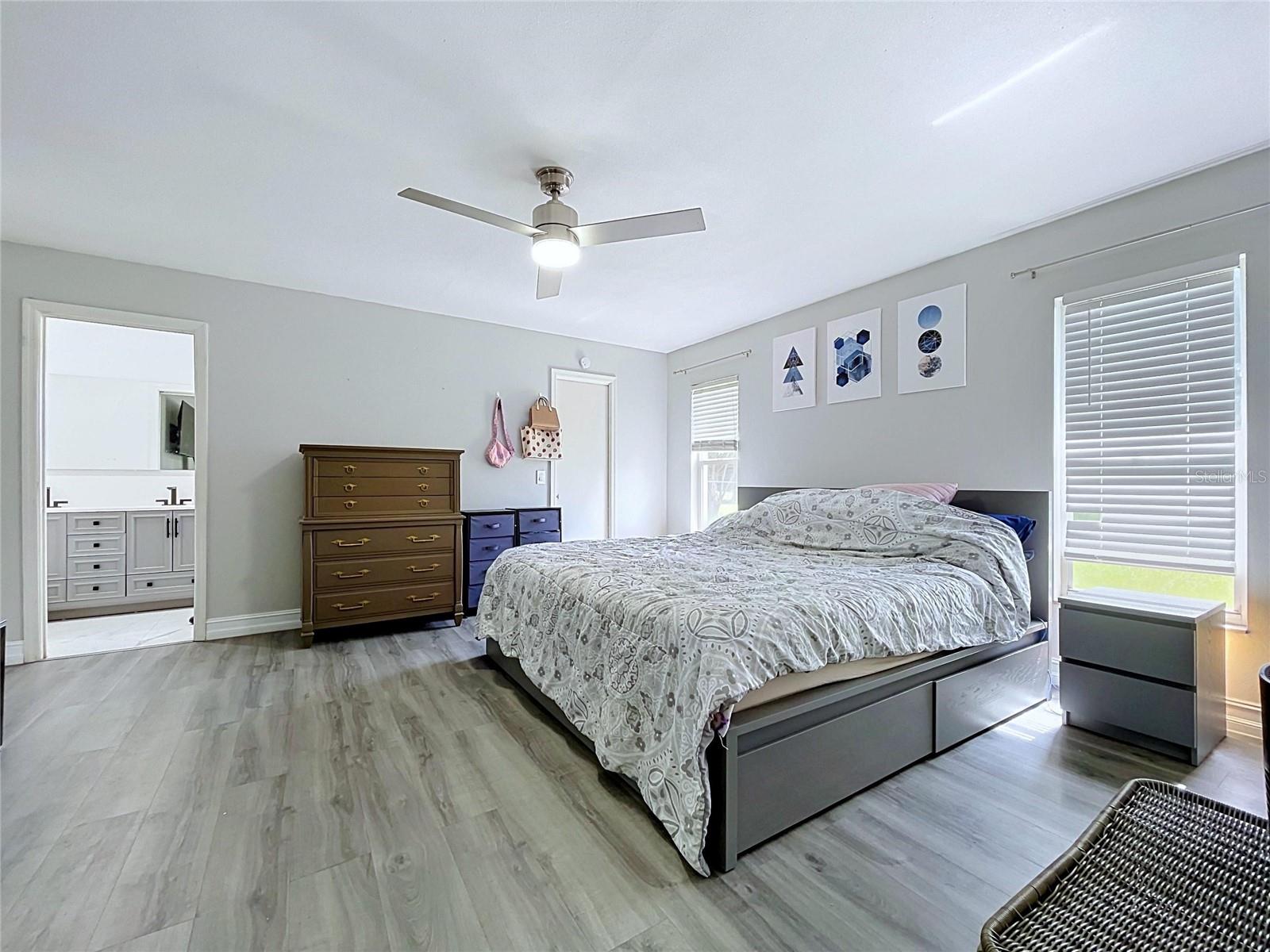 8017 Glenridge Ln Property Photo 27