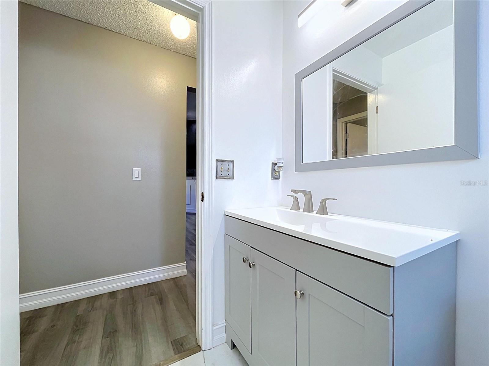 8017 Glenridge Ln Property Photo 35