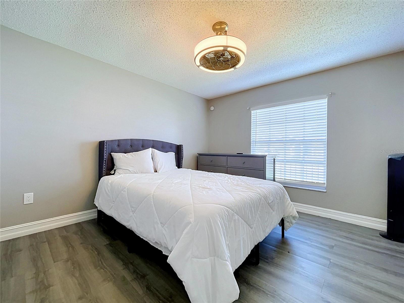 8017 Glenridge Ln Property Photo 36