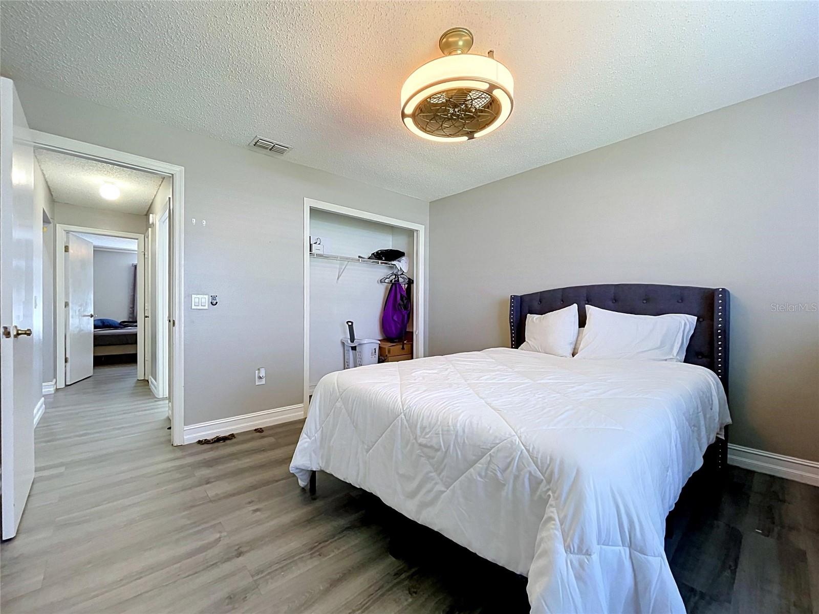 8017 Glenridge Ln Property Photo 38