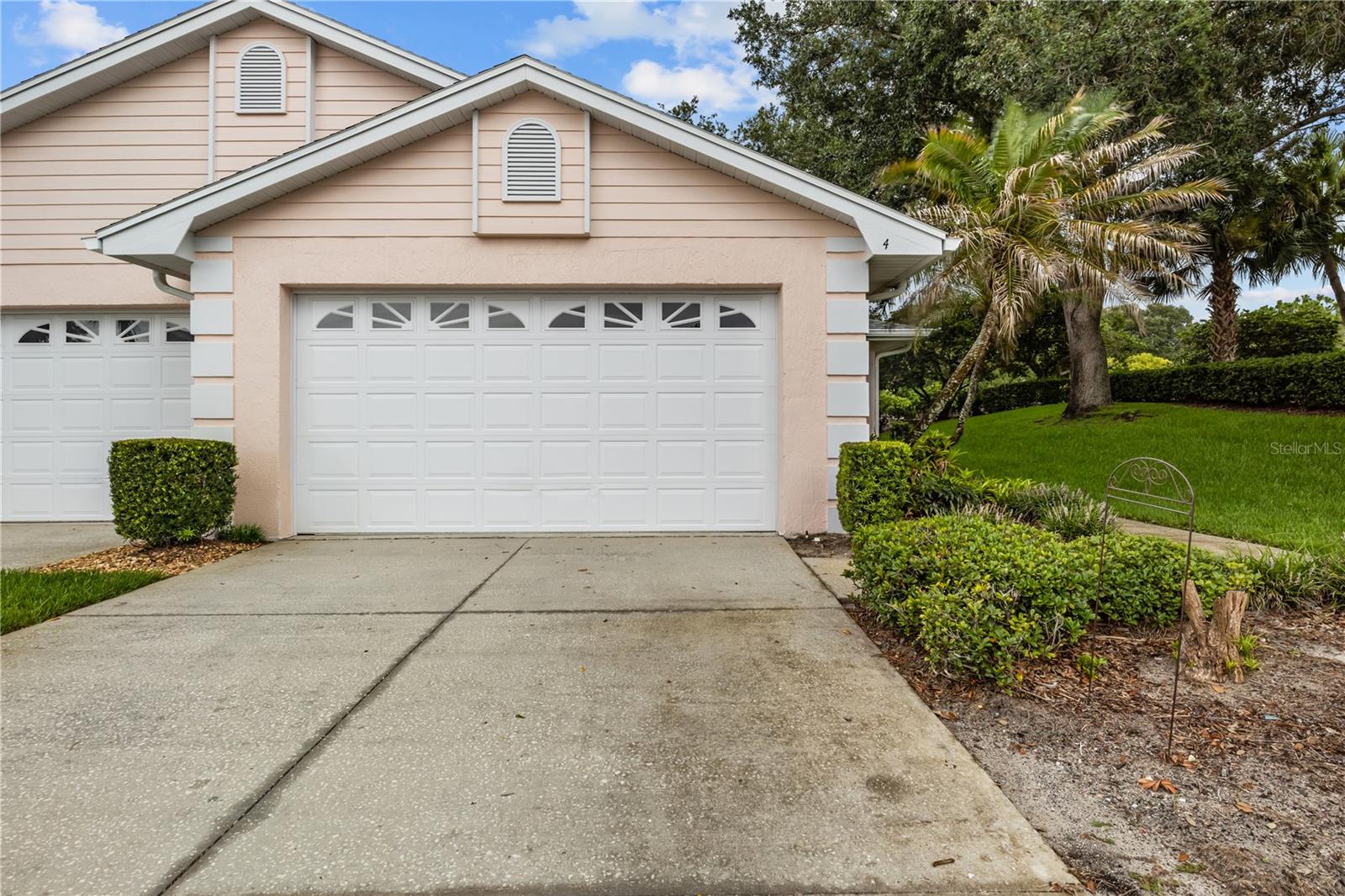 4 Enclave Dr Property Photo 35