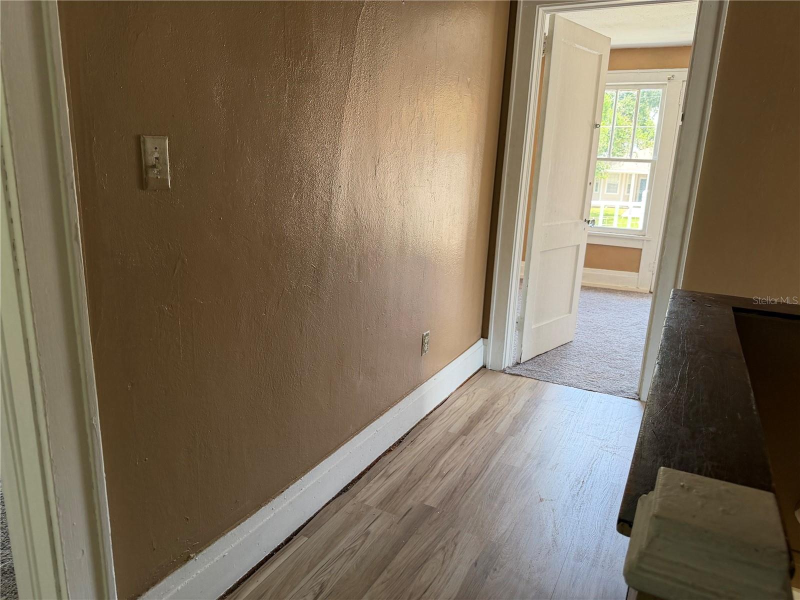 444 Avenue B Ne Property Photo 7