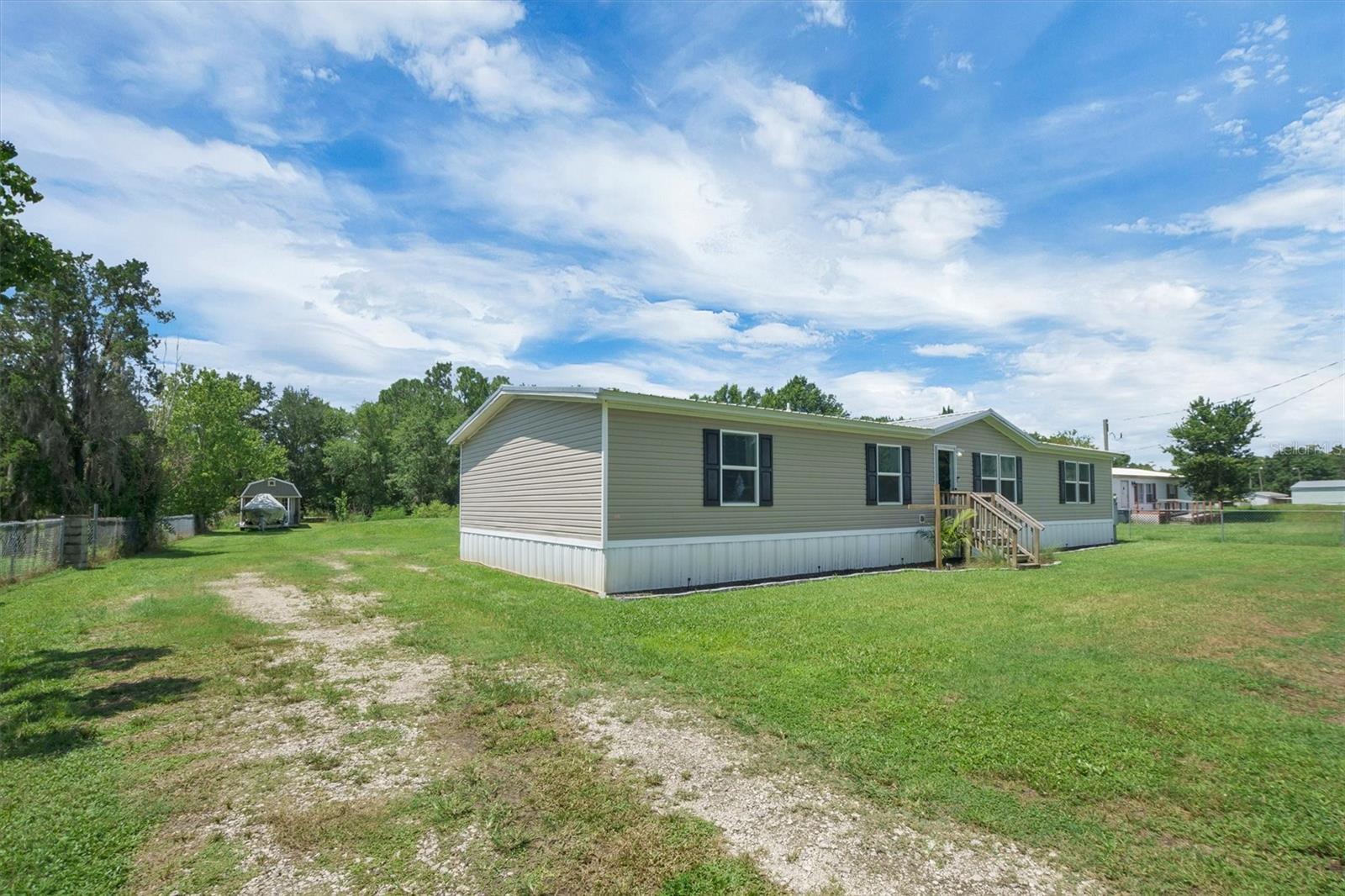 4237 Coyote Trl Property Photo 4