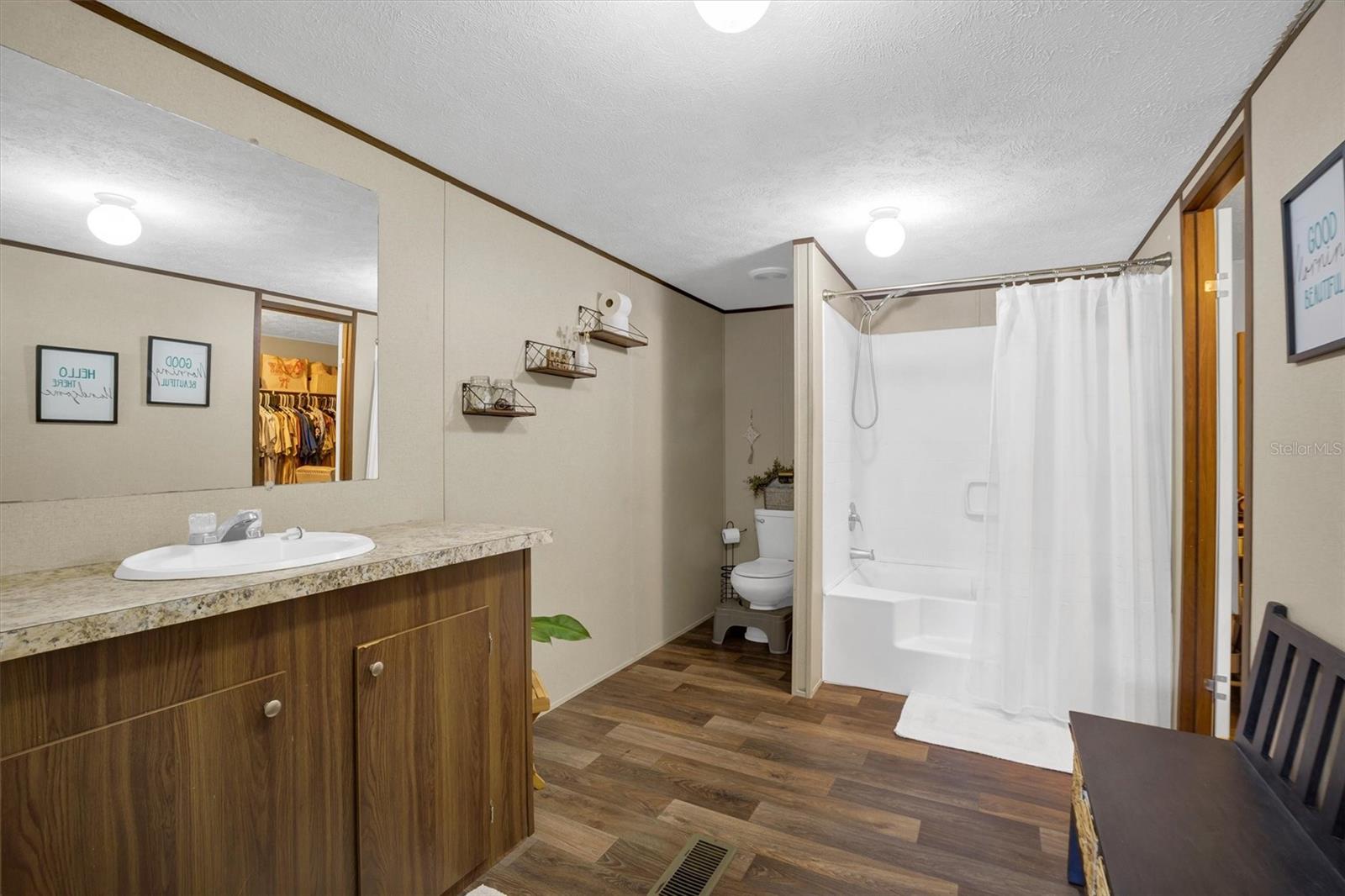 4237 Coyote Trl Property Photo 20