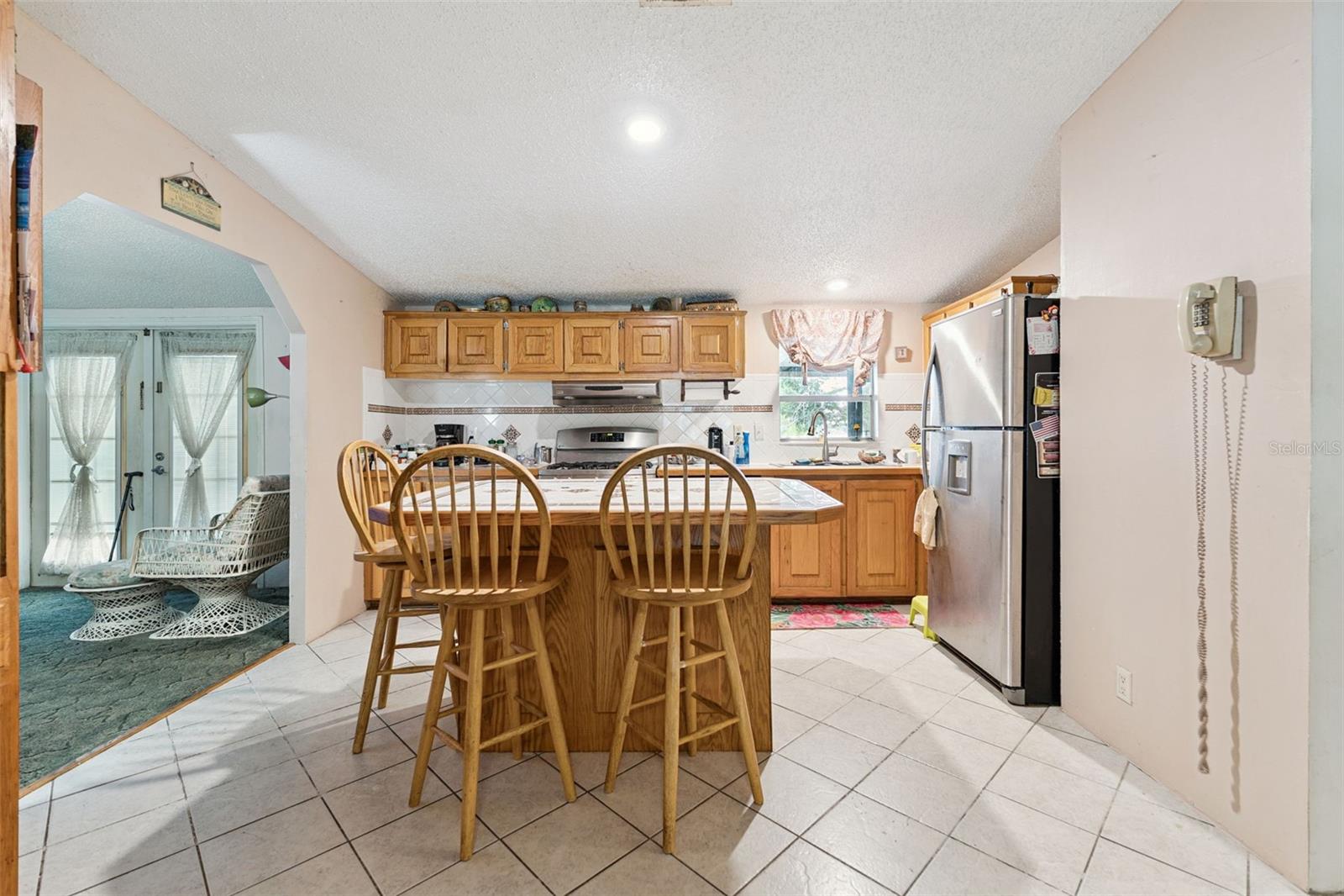 126 Bermuda Ct Property Photo 6