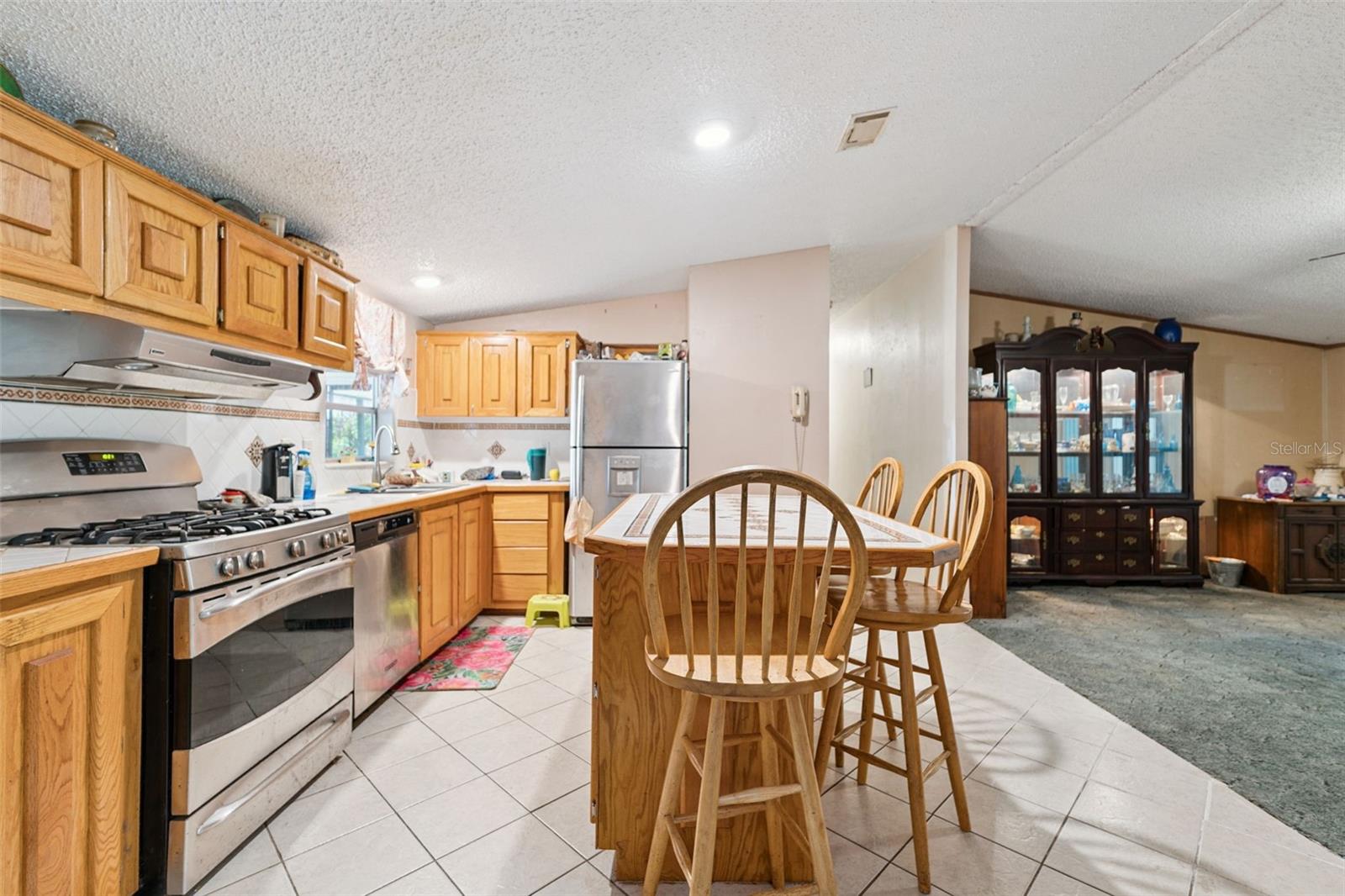 126 Bermuda Ct Property Photo 8