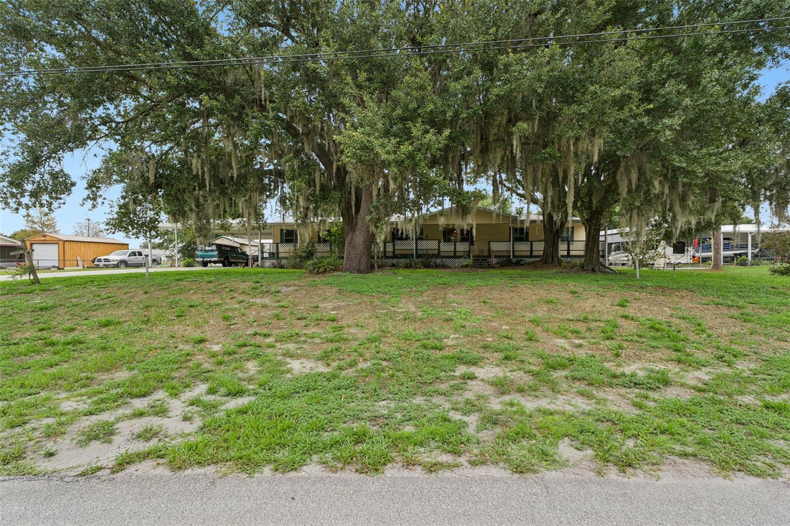 126 Bermuda Ct Property Photo 53