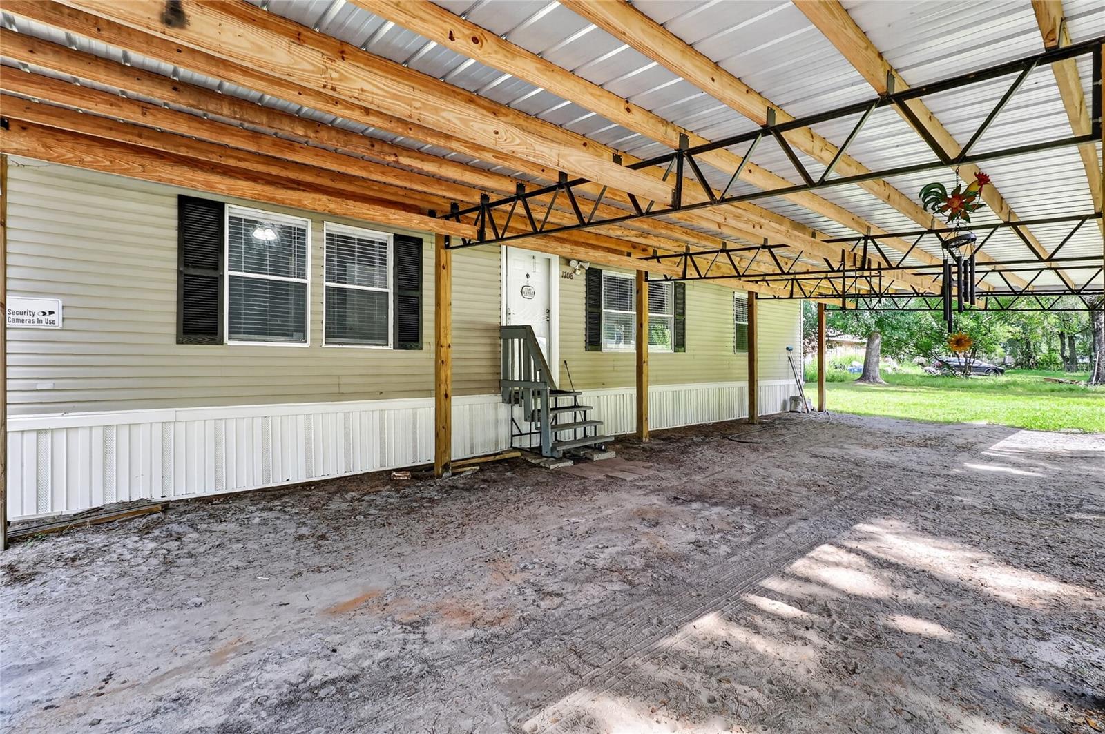 1708 Robin St Property Photo 8