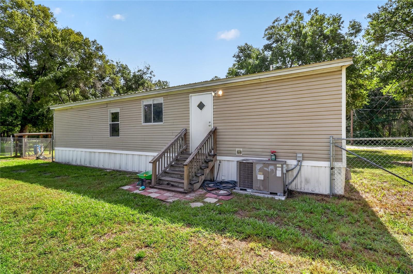 1708 Robin St Property Photo 42