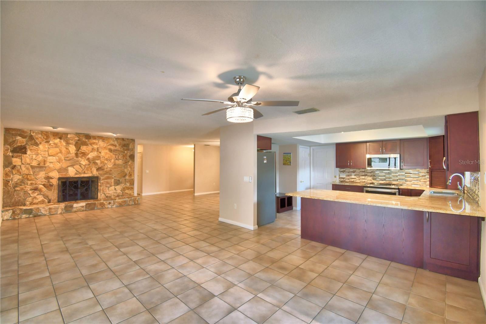 902 Crestview Dr Property Photo 31