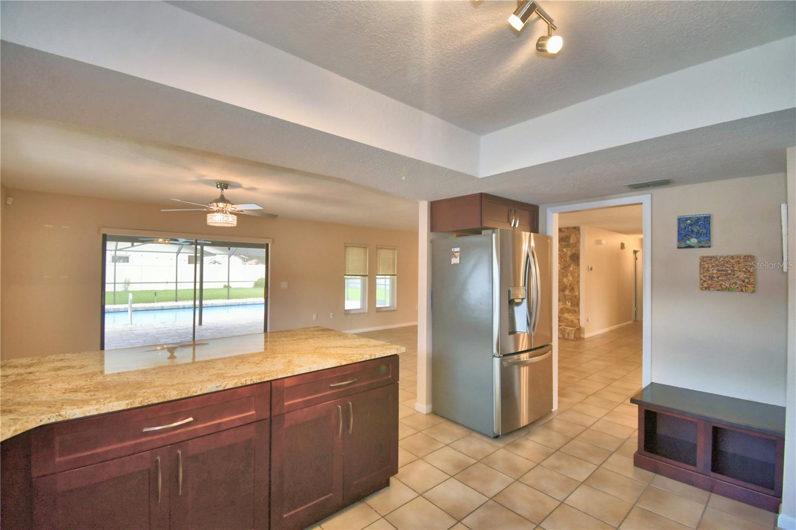 902 Crestview Dr Property Photo 37