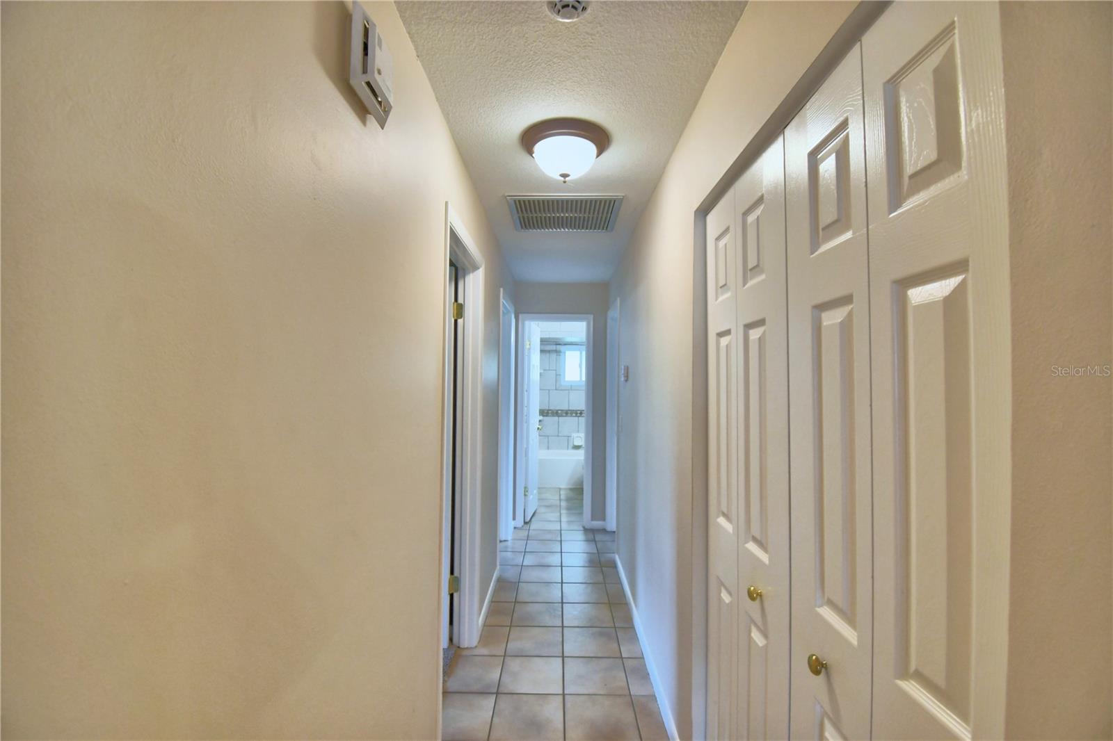 902 Crestview Dr Property Photo 38