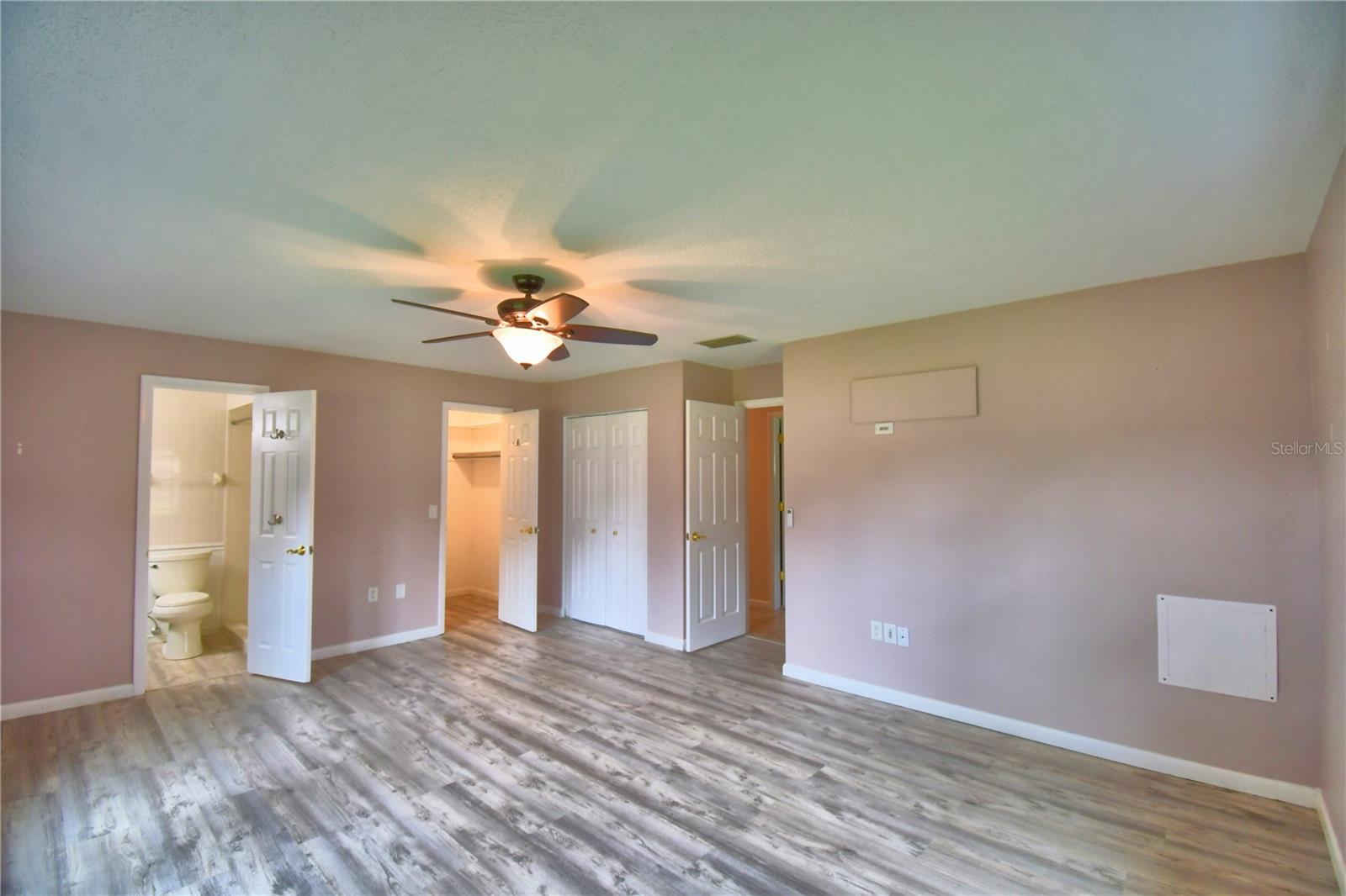 902 Crestview Dr Property Photo 41